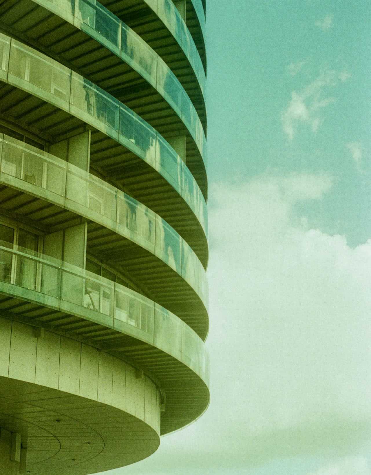 Glass panes going round and round